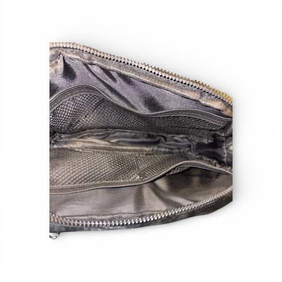 Black Camouflage Belt Bag - Picture 3 of 4